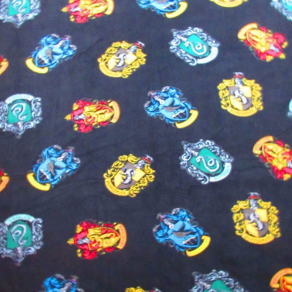 Long Warm Handmade Harry Potter Houses Fleece Blanket 95" x 58" - Picture 1 of 2
